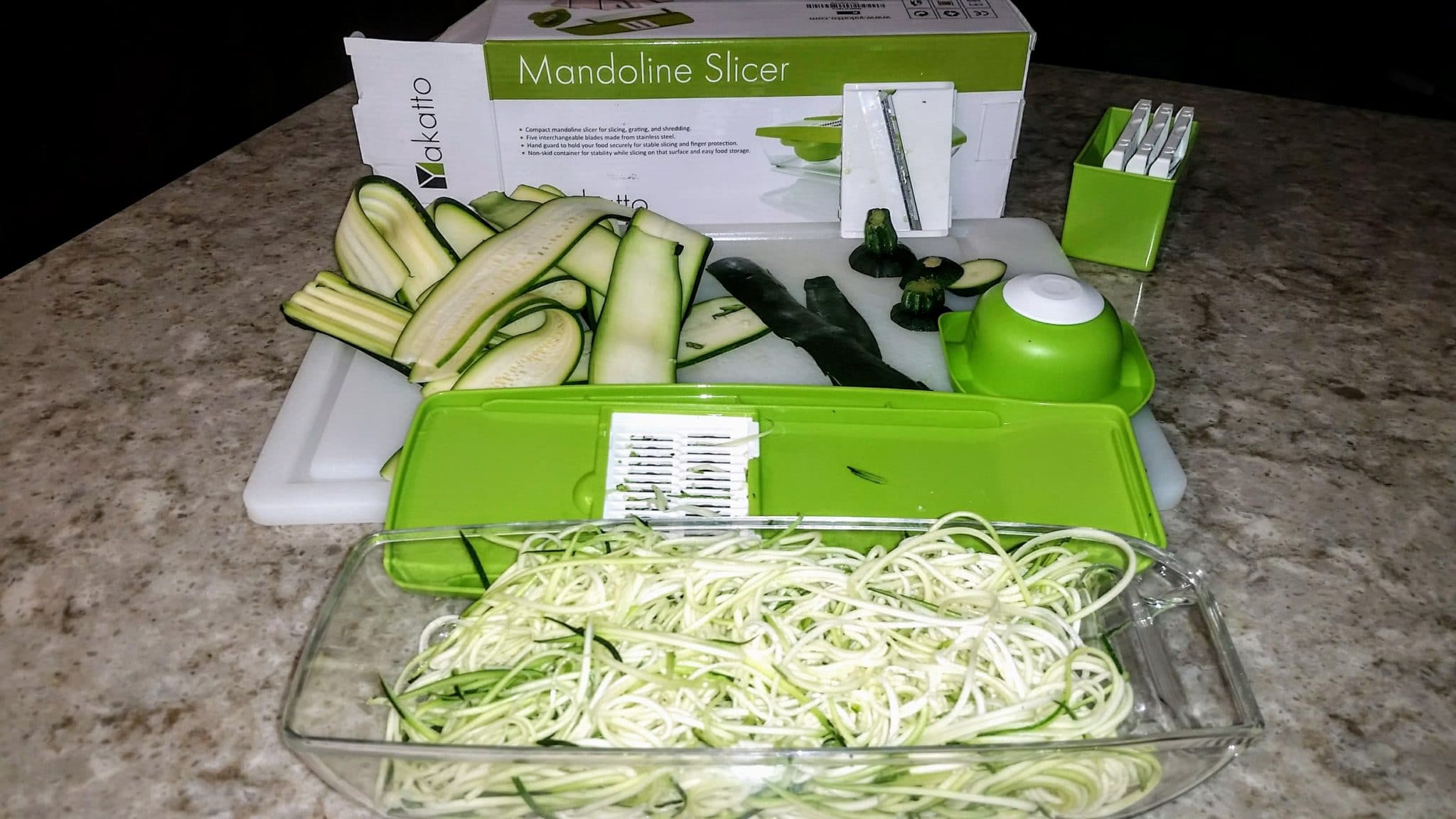 Picture of the Yakatto Mandoline Slicer.